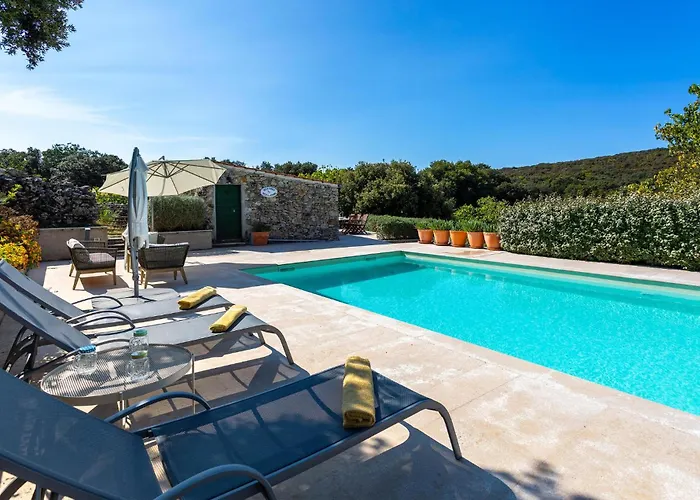 Holiday home 2 Bedroom Lovely In Punta Kriza