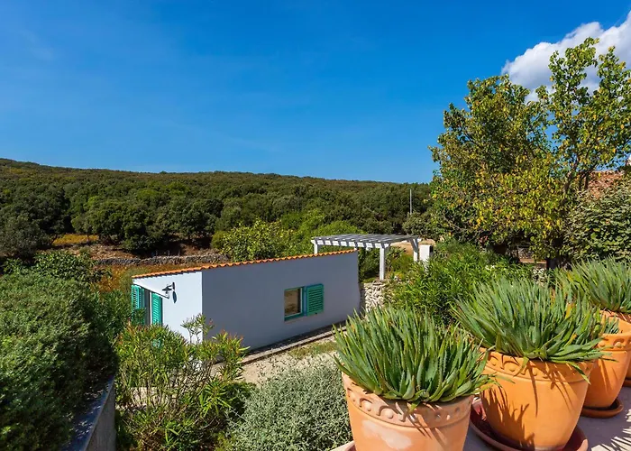 2 Bedroom Lovely In Feriehus