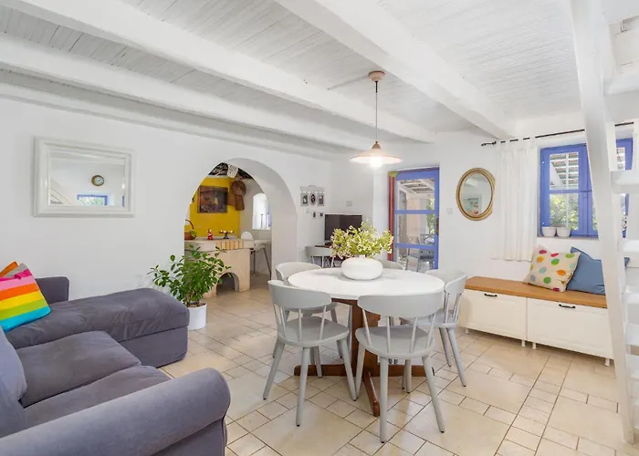 Feriehus 2 Bedroom Lovely In