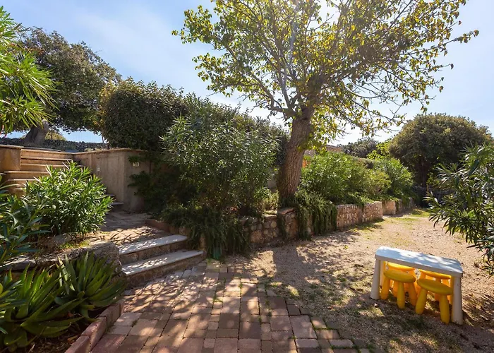 2 Bedroom Lovely In Feriehus