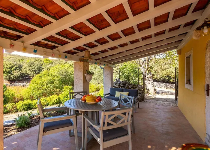 2 Bedroom Lovely In * Punta Križa